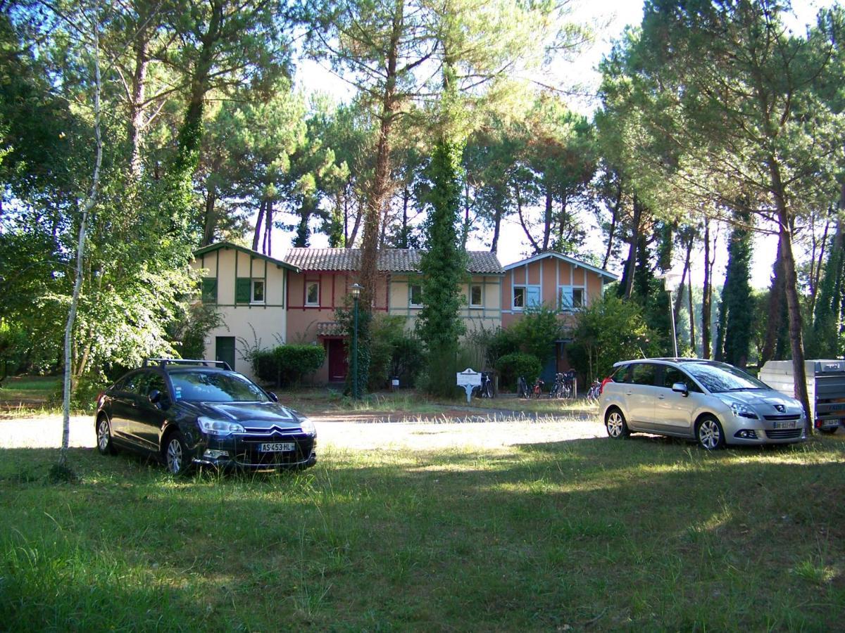 Jolie Petite Maison A Vieux Boucau Avec Piscine Chauffee - Domaine Du Golf De Pinsolle Сустон Екстериор снимка
